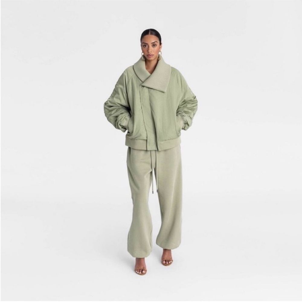 KBB by KAHLANA x Target Women's The Shawl Collar Jacket Olive Green L Large - Picture 3 of 3